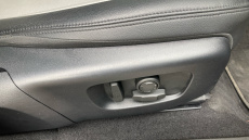 Land Rover Range Rover Evoque 1.5 P300e R-Dynamic SE 5dr Auto Hatchback